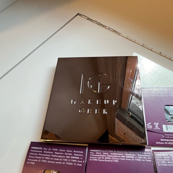 COPY - 💄MAKEUP GEEK 19 EYESHADOWS💄With Palette NWT - Picture 5 of 6